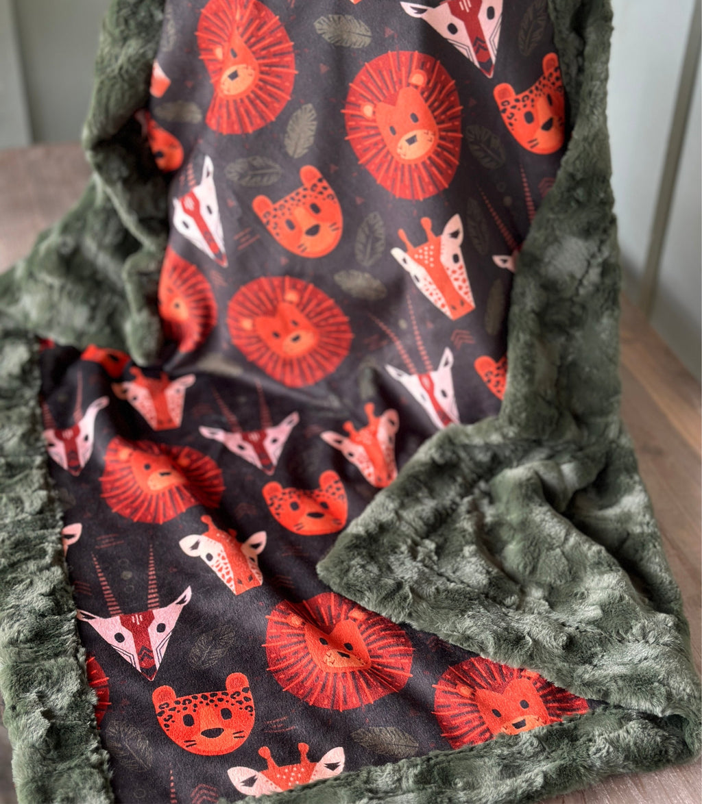 Moody Safari Creatures Luxe Minky Blanket – Chickadee Baby Company