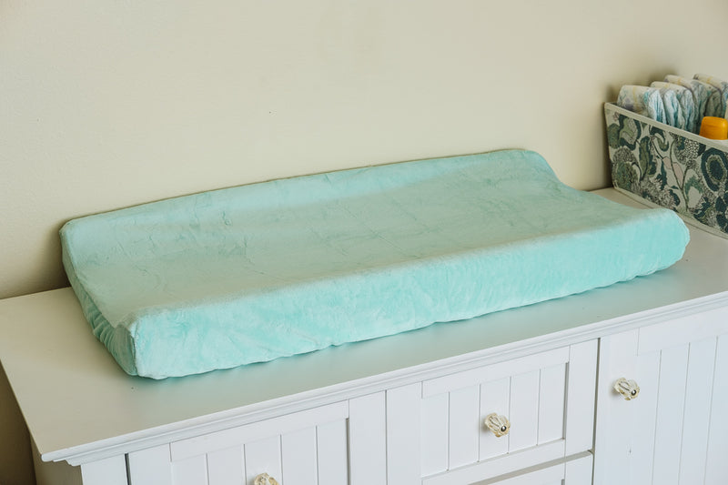 Contoured Changing Pad Cover in Honeydew