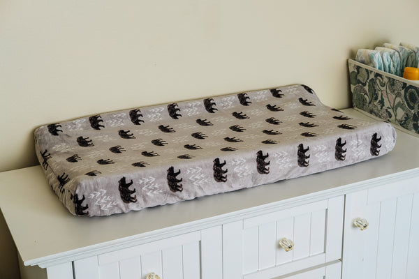 Contoured Changing Pad Cover in Bear Foot Cuddle Steel