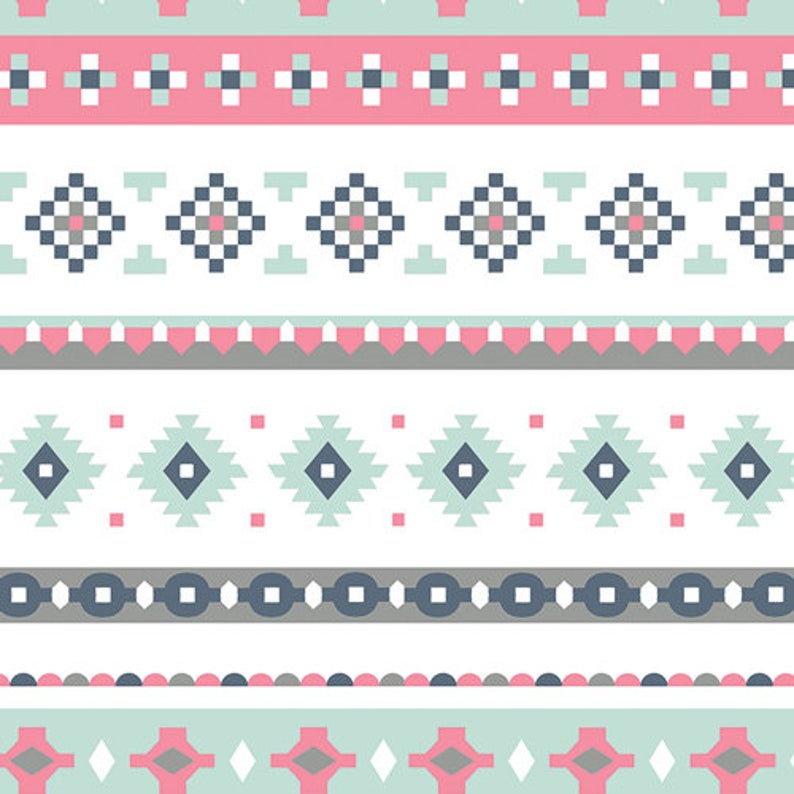 Swaddle Pod in Pirot Evoked Silver Aztec